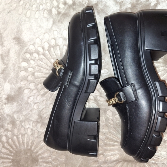 Jf Shoe - Picture 3 of 7